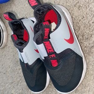 Toddler Nike slip on sneakers